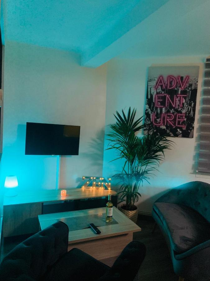 רן Rare ! Appartement Tout Confort Plein Centre Ville מראה חיצוני תמונה